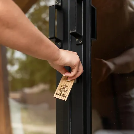 Tenthuisje In Het Groen, Met Eigen Badkamer * Callantsoog